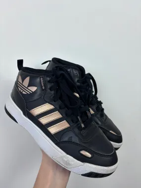 Adidas UK 4.5