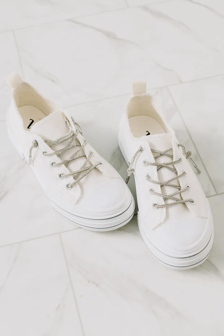 Aman Lace Up Sneakers | White