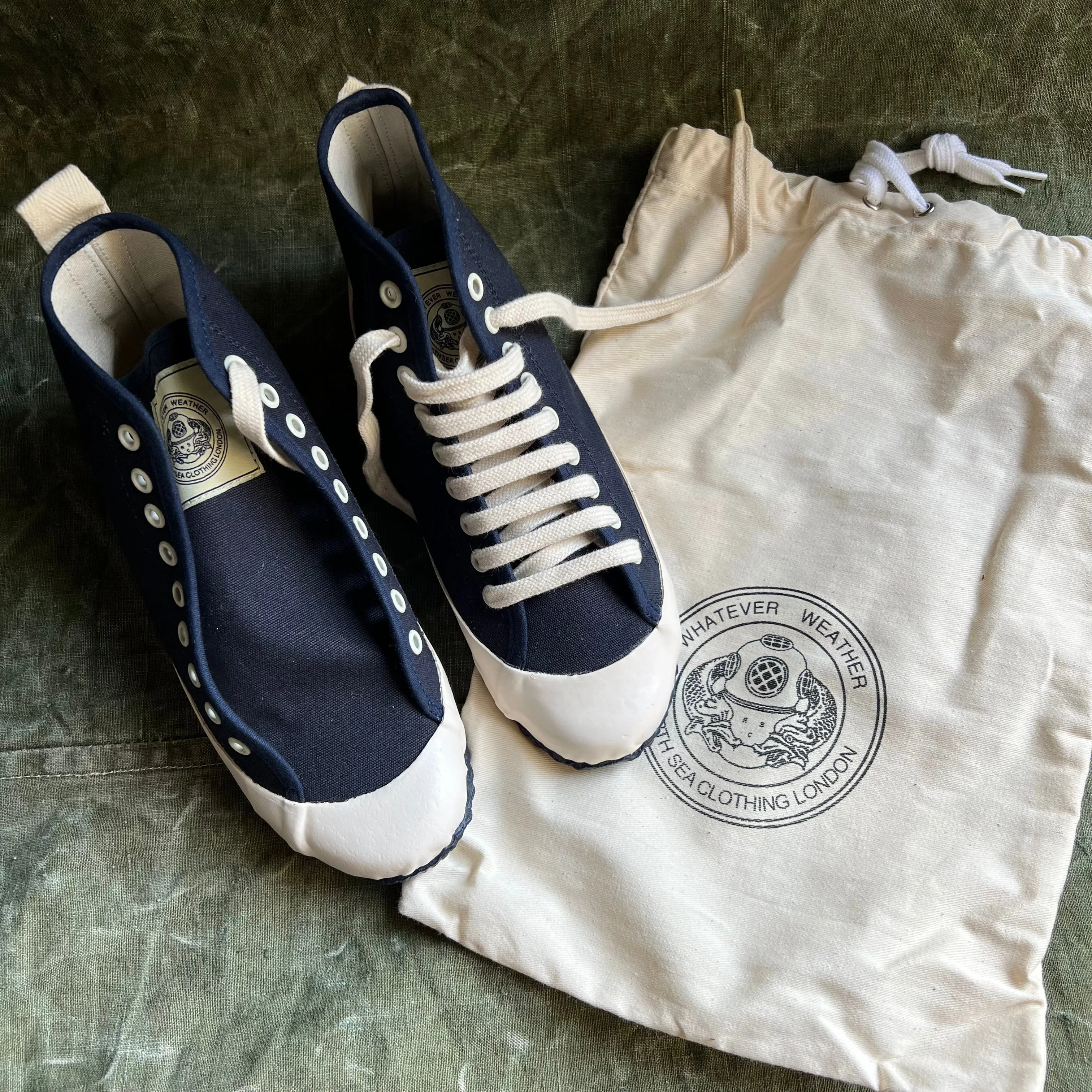 ARCHIVE SALE - MARINE TYPE 2 HI-TOP, NAVY/ECRU (size 37 only)