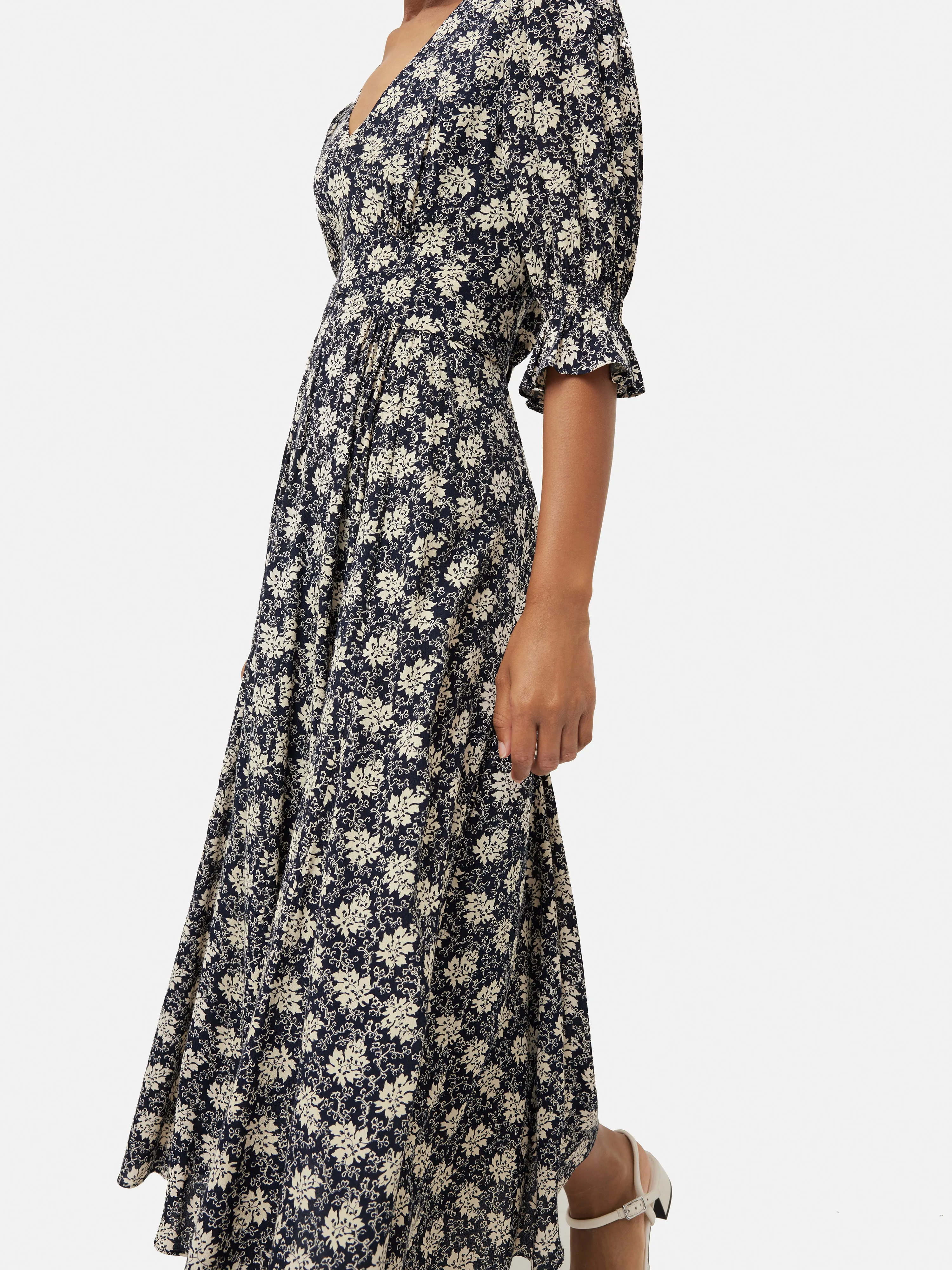 Block Leaf Printed Midi Dress | Black