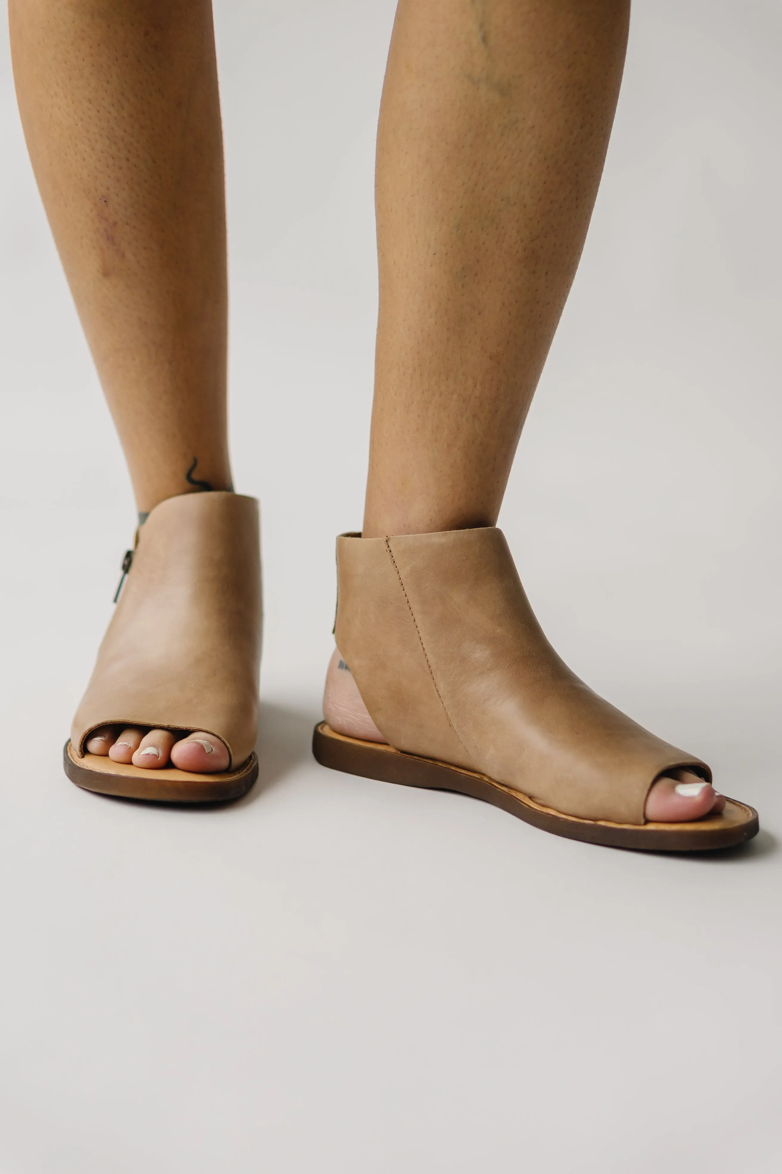 Born: Hazle Sandal in Natural