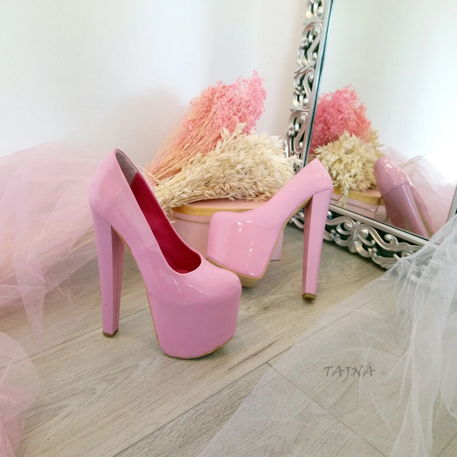 Light Pink Patent Leather 19 cm High Heel Platform Shoes