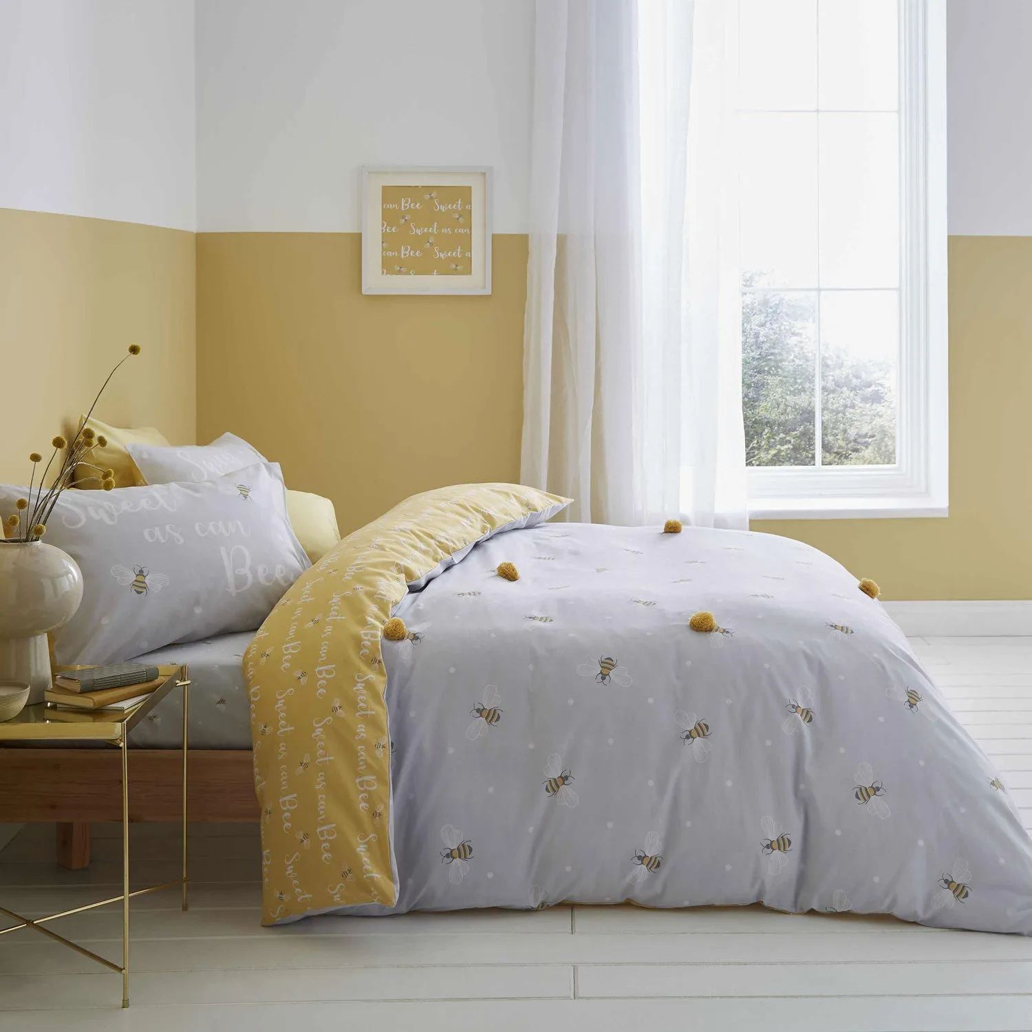 Sweet As Can Bee Duvet Cover Set