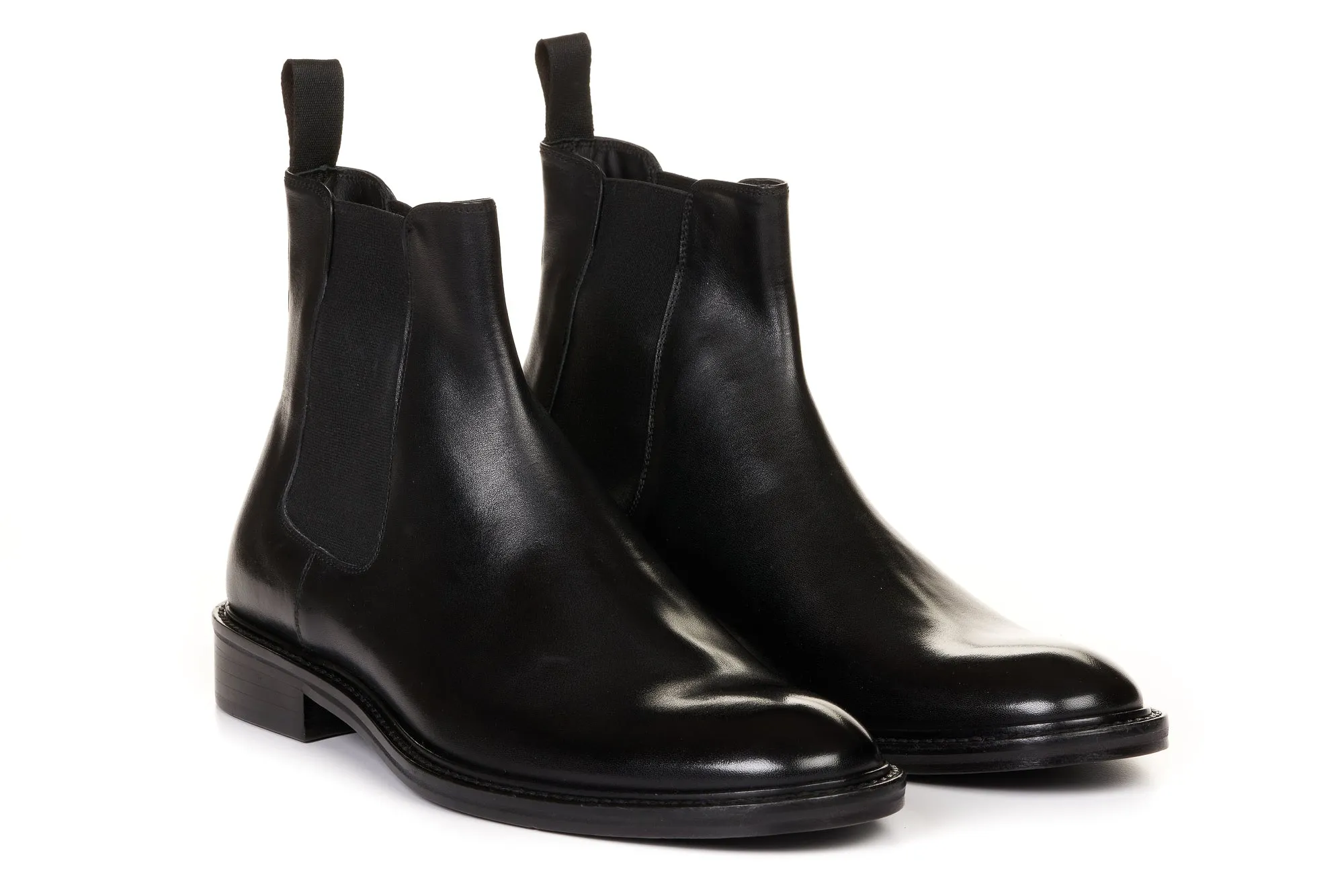 The Gian Carlo Chelsea Boot - Black